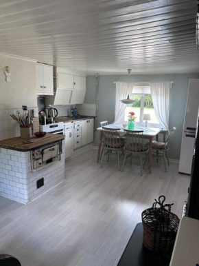 Seaside house in a old farm near Falkenberg, 500m to beach, Falkenberg